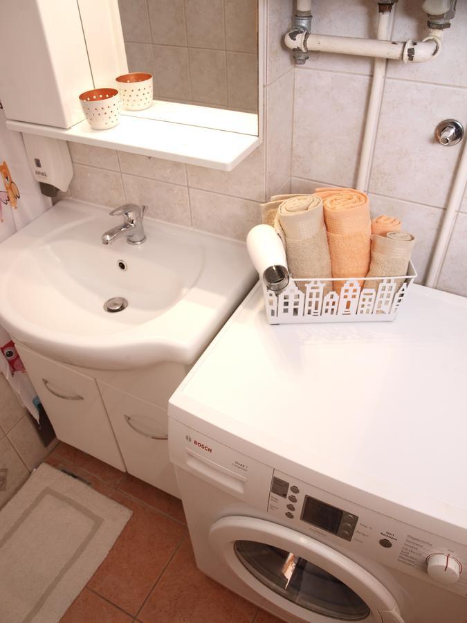 Frin Apartment Загреб Экстерьер фото