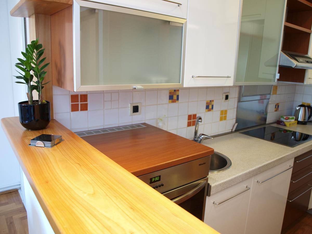 Frin Apartment Загреб Экстерьер фото