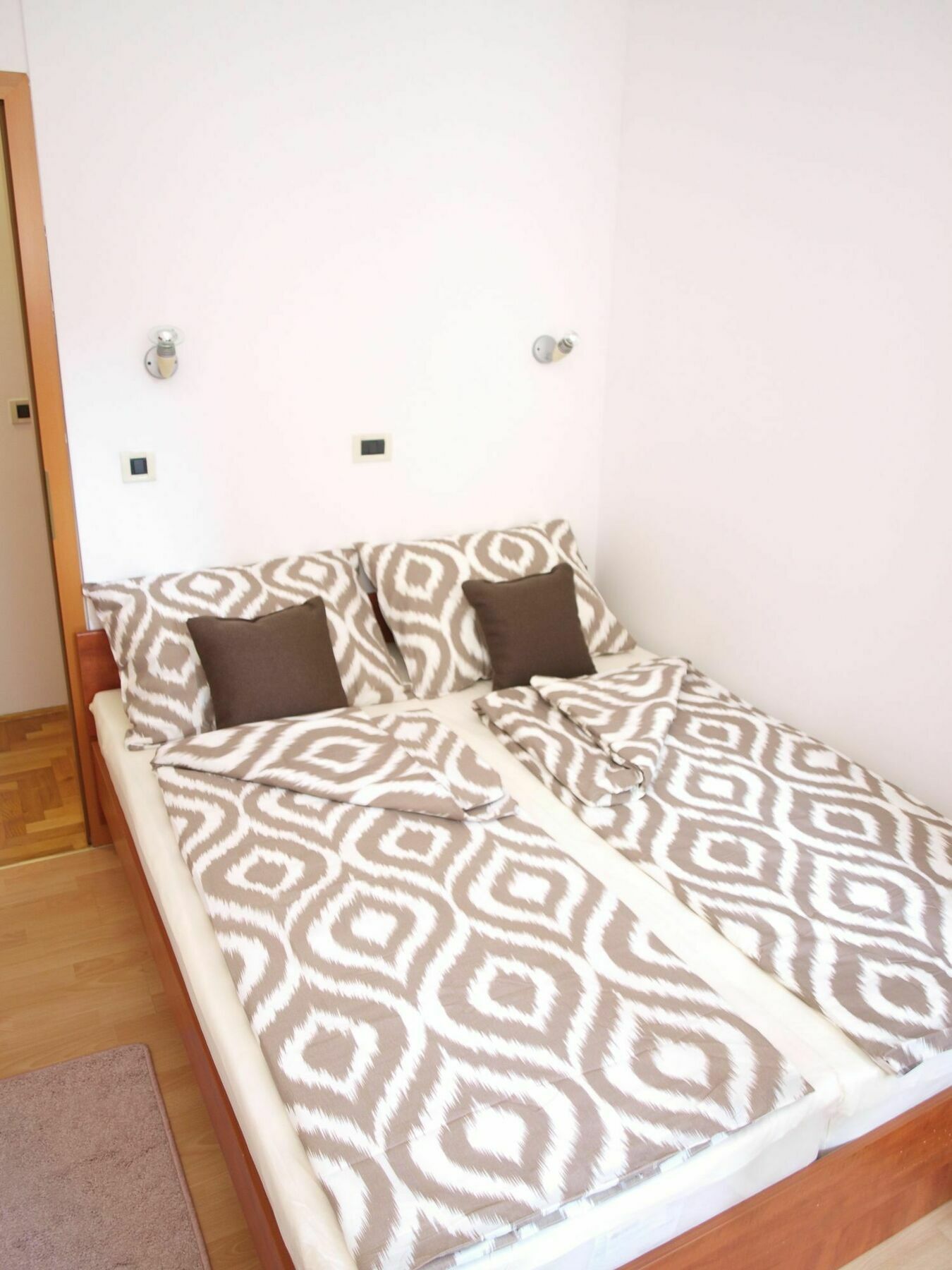Frin Apartment Загреб Экстерьер фото